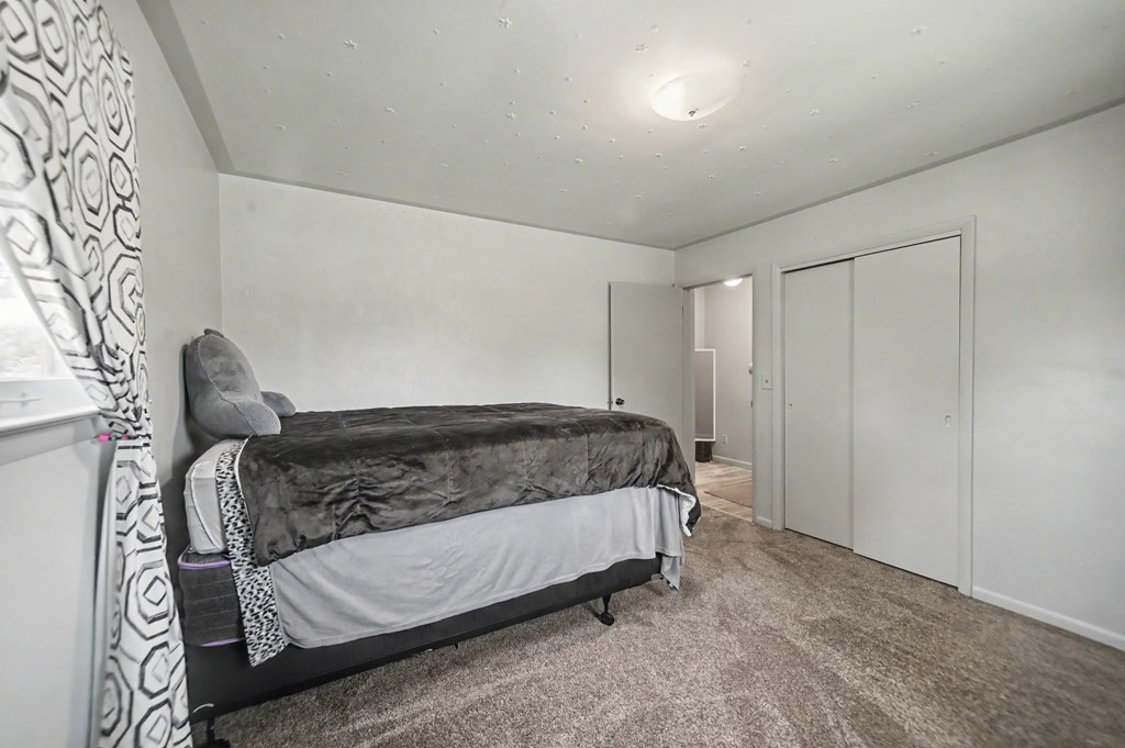 1053 Reed Road, Mansfield, Ohio 44903, 2 Bedrooms Bedrooms, ,2 BathroomsBathrooms,Residential,For Sale,Reed Road,9073554