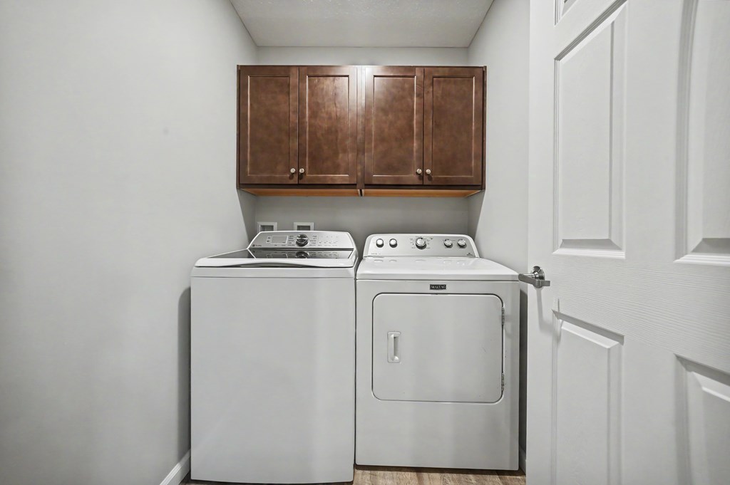 1547 Arrow Drive, Ashland, Ohio 44805, 2 Bedrooms Bedrooms, ,2 BathroomsBathrooms,Residential,For Sale,Arrow Drive,9073568 1547 Arrow Drive, Ashland, Ohio 44805, 2 Bedrooms Bedrooms, ,2 BathroomsBathrooms,Residential,For Sale,Arrow Drive,9073568
