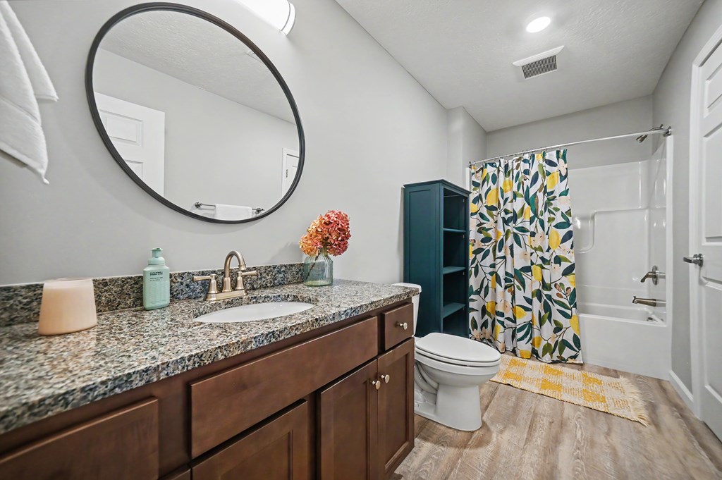 1547 Arrow Drive, Ashland, Ohio 44805, 2 Bedrooms Bedrooms, ,2 BathroomsBathrooms,Residential,For Sale,Arrow Drive,9073568 1547 Arrow Drive, Ashland, Ohio 44805, 2 Bedrooms Bedrooms, ,2 BathroomsBathrooms,Residential,For Sale,Arrow Drive,9073568