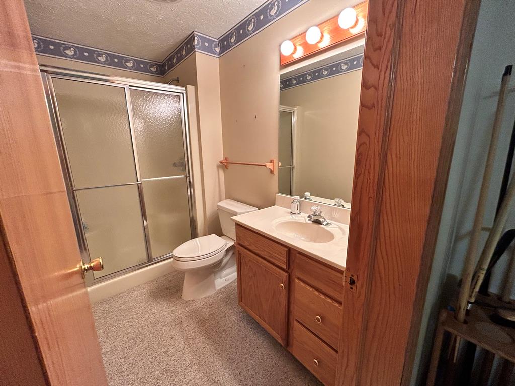 910 Greenfield Dr, Mansfield, Ohio 44904, 2 Bedrooms Bedrooms, ,3 BathroomsBathrooms,Residential,For Sale,Greenfield Dr,9073573 910 Greenfield Dr, Mansfield, Ohio 44904, 2 Bedrooms Bedrooms, ,3 BathroomsBathrooms,Residential,For Sale,Greenfield Dr,9073573