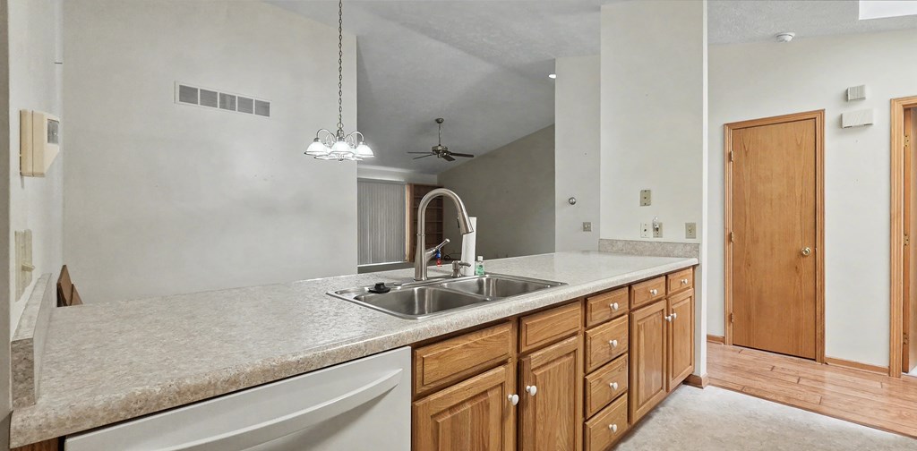 910 Greenfield Dr, Mansfield, Ohio 44904, 2 Bedrooms Bedrooms, ,3 BathroomsBathrooms,Residential,For Sale,Greenfield Dr,9073573 910 Greenfield Dr, Mansfield, Ohio 44904, 2 Bedrooms Bedrooms, ,3 BathroomsBathrooms,Residential,For Sale,Greenfield Dr,9073573