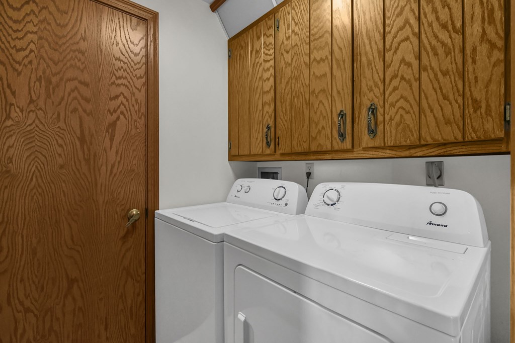 2560 Wedgewood Drive, Mansfield, Ohio 44903, 4 Bedrooms Bedrooms, ,3 BathroomsBathrooms,Residential,For Sale,Wedgewood Drive,9073582 2560 Wedgewood Drive, Mansfield, Ohio 44903, 4 Bedrooms Bedrooms, ,3 BathroomsBathrooms,Residential,For Sale,Wedgewood Drive,9073582