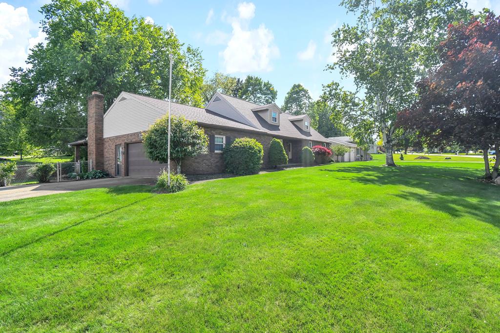 2560 Wedgewood Drive, Mansfield, Ohio 44903, 4 Bedrooms Bedrooms, ,3 BathroomsBathrooms,Residential,For Sale,Wedgewood Drive,9073582 2560 Wedgewood Drive, Mansfield, Ohio 44903, 4 Bedrooms Bedrooms, ,3 BathroomsBathrooms,Residential,For Sale,Wedgewood Drive,9073582