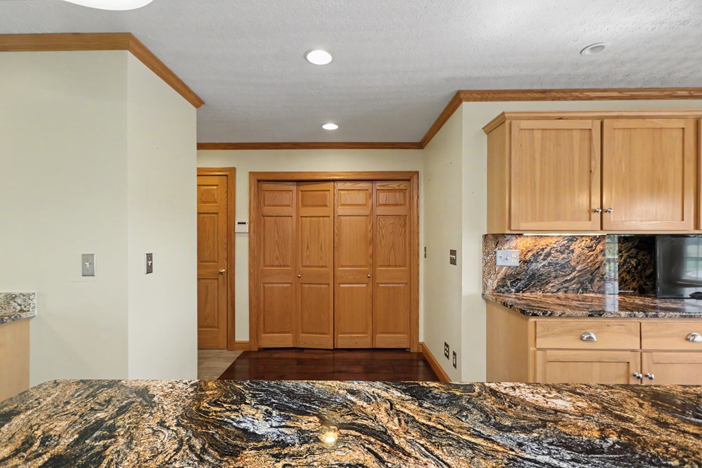 855 Bowers Road, Mansfield, Ohio 44903, 3 Bedrooms Bedrooms, ,2 BathroomsBathrooms,Residential,For Sale,Bowers Road,9073597