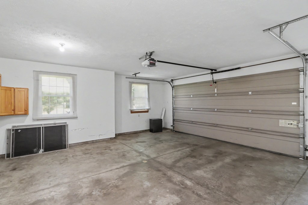 855 Bowers Road, Mansfield, Ohio 44903, 3 Bedrooms Bedrooms, ,2 BathroomsBathrooms,Residential,For Sale,Bowers Road,9073597