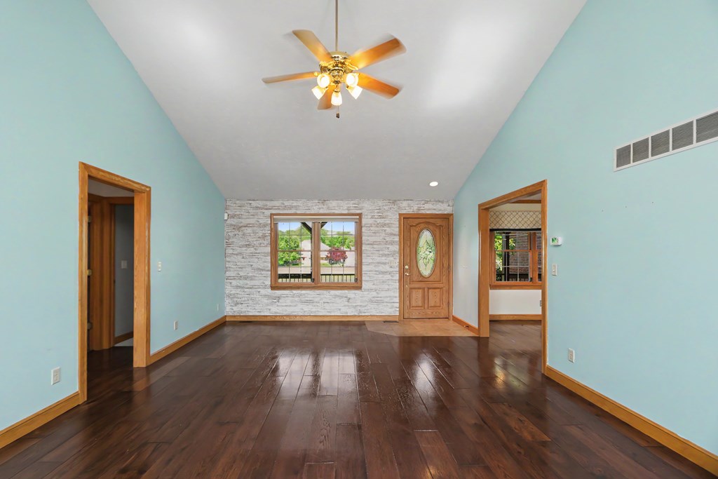 855 Bowers Road, Mansfield, Ohio 44903, 3 Bedrooms Bedrooms, ,2 BathroomsBathrooms,Residential,For Sale,Bowers Road,9073597