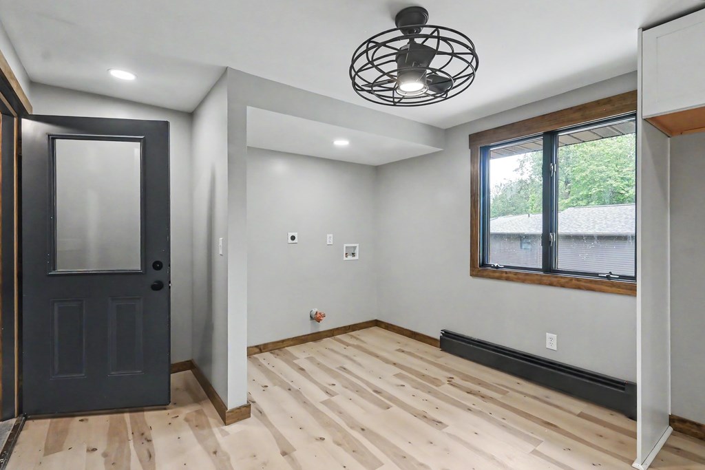 968 Pike Drive, Mansfield, Ohio 44903, 2 Bedrooms Bedrooms, ,3 BathroomsBathrooms,Residential,For Sale,Pike Drive,9073601 968 Pike Drive, Mansfield, Ohio 44903, 2 Bedrooms Bedrooms, ,3 BathroomsBathrooms,Residential,For Sale,Pike Drive,9073601