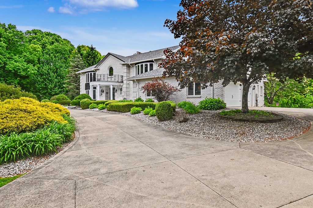 1071 Sheirer Road, Mansfield, Ohio 44903, 5 Bedrooms Bedrooms, ,5 BathroomsBathrooms,Residential,For Sale,Sheirer Road,9073615
