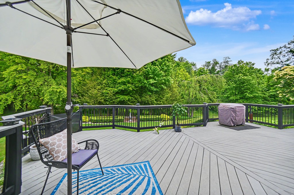 1071 Sheirer Road, Mansfield, Ohio 44903, 5 Bedrooms Bedrooms, ,5 BathroomsBathrooms,Residential,For Sale,Sheirer Road,9073615