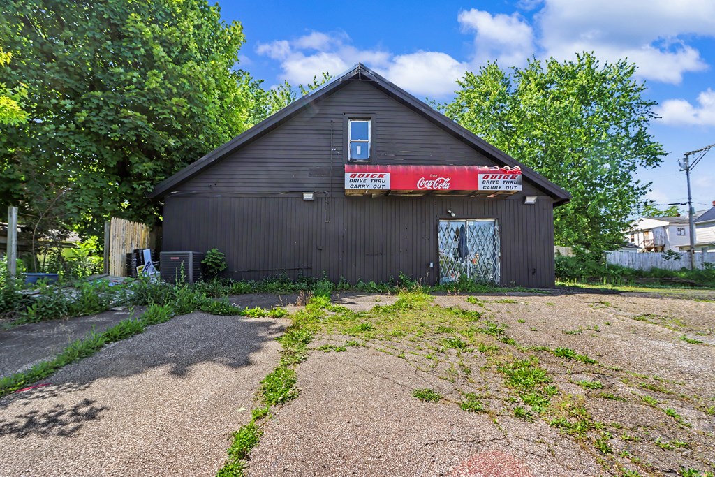 233 Lexington Avenue, Mansfield, Ohio 44907, ,Commercial Sale,For Sale,Lexington Avenue,9073616 233 Lexington Avenue, Mansfield, Ohio 44907, ,Commercial Sale,For Sale,Lexington Avenue,9073616