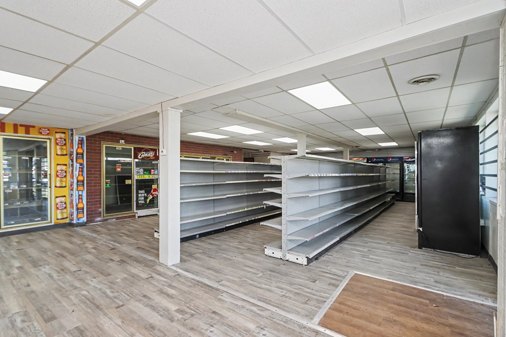 233 Lexington Avenue, Mansfield, Ohio 44907, ,Commercial Sale,For Sale,Lexington Avenue,9073616 233 Lexington Avenue, Mansfield, Ohio 44907, ,Commercial Sale,For Sale,Lexington Avenue,9073616