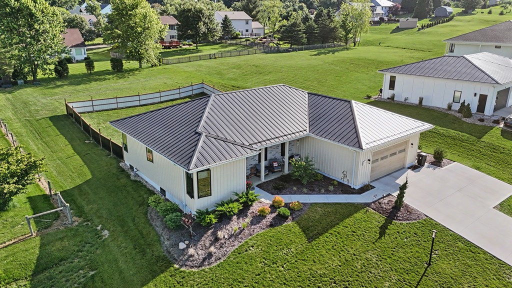 21 Betty Drive, Bellville, Ohio 44813, 3 Bedrooms Bedrooms, ,2 BathroomsBathrooms,Residential,For Sale,Betty Drive,9073618