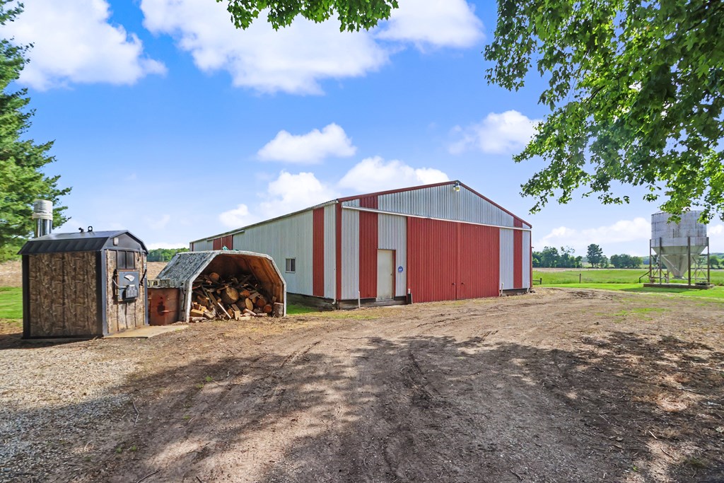 4433 County Road 20, Mount Gilead, Ohio 43338, 4 Bedrooms Bedrooms, ,2 BathroomsBathrooms,Residential,For Sale,County Road 20,9073619 4433 County Road 20, Mount Gilead, Ohio 43338, 4 Bedrooms Bedrooms, ,2 BathroomsBathrooms,Residential,For Sale,County Road 20,9073619