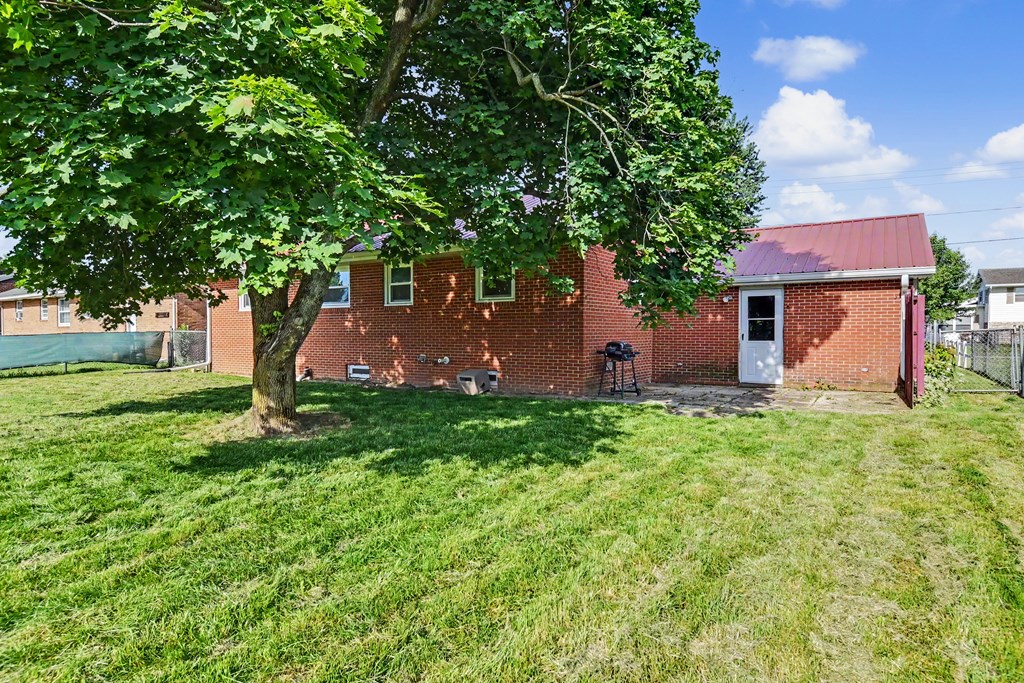 139 Arlington Avenue, Galion, Ohio 44833, 3 Bedrooms Bedrooms, ,1 BathroomBathrooms,Residential,For Sale,Arlington Avenue,9073631 139 Arlington Avenue, Galion, Ohio 44833, 3 Bedrooms Bedrooms, ,1 BathroomBathrooms,Residential,For Sale,Arlington Avenue,9073631