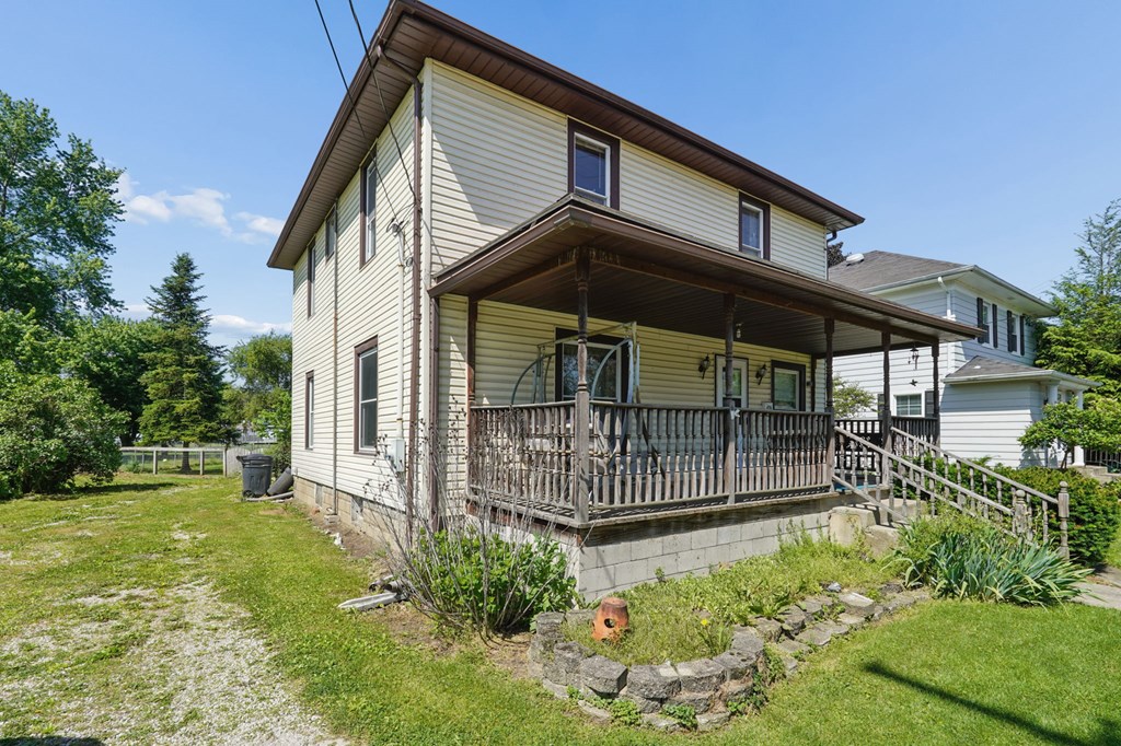 65 Mount Vernon Avenue, Fredericktown, Ohio 43019, 4 Bedrooms Bedrooms, ,2 BathroomsBathrooms,Residential,For Sale,Mount Vernon Avenue,9073633 65 Mount Vernon Avenue, Fredericktown, Ohio 43019, 4 Bedrooms Bedrooms, ,2 BathroomsBathrooms,Residential,For Sale,Mount Vernon Avenue,9073633