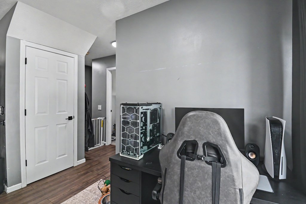 126 N Old State Road, Norwalk, Ohio 44857, 3 Bedrooms Bedrooms, ,2 BathroomsBathrooms,Residential,For Sale,Old State Road,9073634 126 N Old State Road, Norwalk, Ohio 44857, 3 Bedrooms Bedrooms, ,2 BathroomsBathrooms,Residential,For Sale,Old State Road,9073634