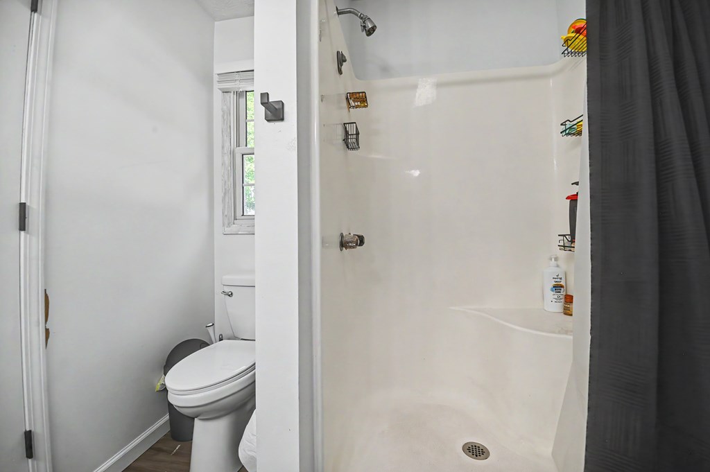 126 N Old State Road, Norwalk, Ohio 44857, 3 Bedrooms Bedrooms, ,2 BathroomsBathrooms,Residential,For Sale,Old State Road,9073634 126 N Old State Road, Norwalk, Ohio 44857, 3 Bedrooms Bedrooms, ,2 BathroomsBathrooms,Residential,For Sale,Old State Road,9073634