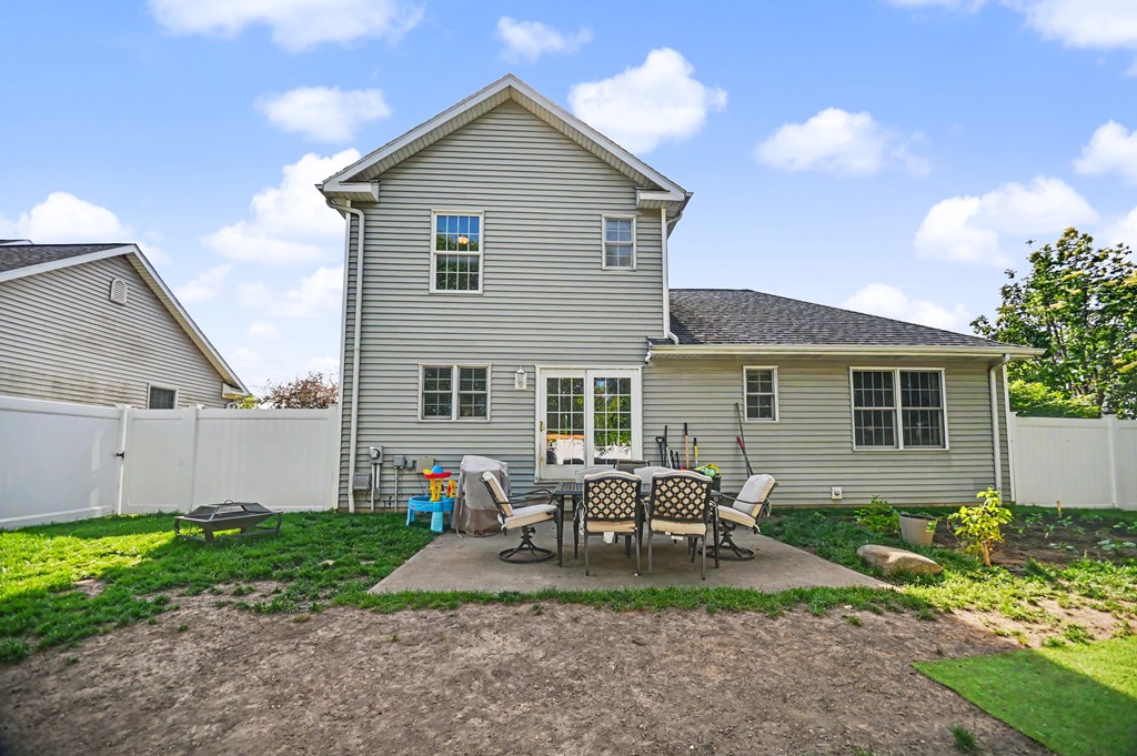 126 N Old State Road, Norwalk, Ohio 44857, 3 Bedrooms Bedrooms, ,2 BathroomsBathrooms,Residential,For Sale,Old State Road,9073634 126 N Old State Road, Norwalk, Ohio 44857, 3 Bedrooms Bedrooms, ,2 BathroomsBathrooms,Residential,For Sale,Old State Road,9073634
