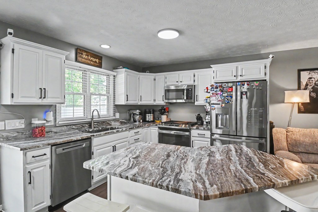 126 N Old State Road, Norwalk, Ohio 44857, 3 Bedrooms Bedrooms, ,2 BathroomsBathrooms,Residential,For Sale,Old State Road,9073634 126 N Old State Road, Norwalk, Ohio 44857, 3 Bedrooms Bedrooms, ,2 BathroomsBathrooms,Residential,For Sale,Old State Road,9073634