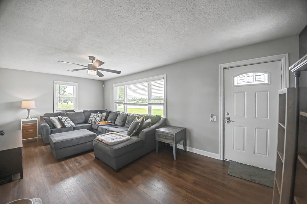 3355 State Route 39, Shelby, Ohio 44875, 3 Bedrooms Bedrooms, ,3 BathroomsBathrooms,Residential,For Sale,State Route 39,9073657