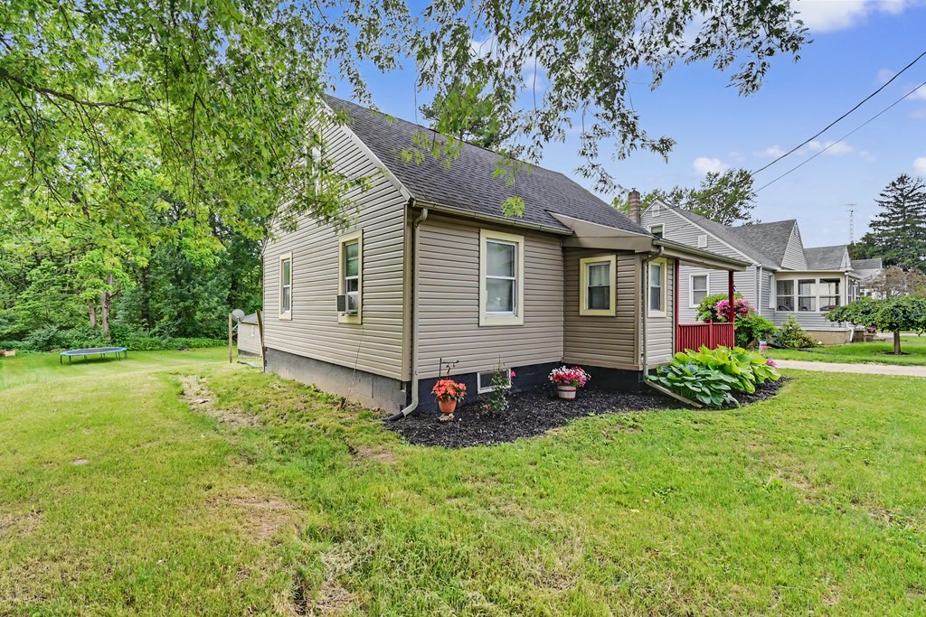905 Charles Street, Galion, Ohio 44833, 3 Bedrooms Bedrooms, ,1 BathroomBathrooms,Residential,For Sale,Charles Street,9073668