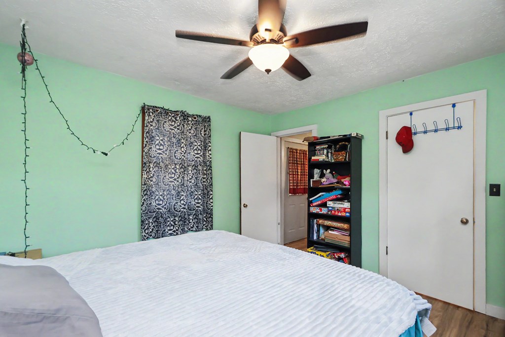 14 Fast Street, Ashland, Ohio 44805, 2 Bedrooms Bedrooms, ,1 BathroomBathrooms,Residential,For Sale,Fast Street,9073669 14 Fast Street, Ashland, Ohio 44805, 2 Bedrooms Bedrooms, ,1 BathroomBathrooms,Residential,For Sale,Fast Street,9073669