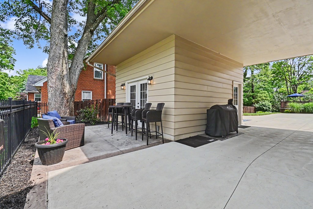 411 Davis Road, Mansfield, Ohio 44907, 3 Bedrooms Bedrooms, ,2 BathroomsBathrooms,Residential,For Sale,Davis Road,9073672