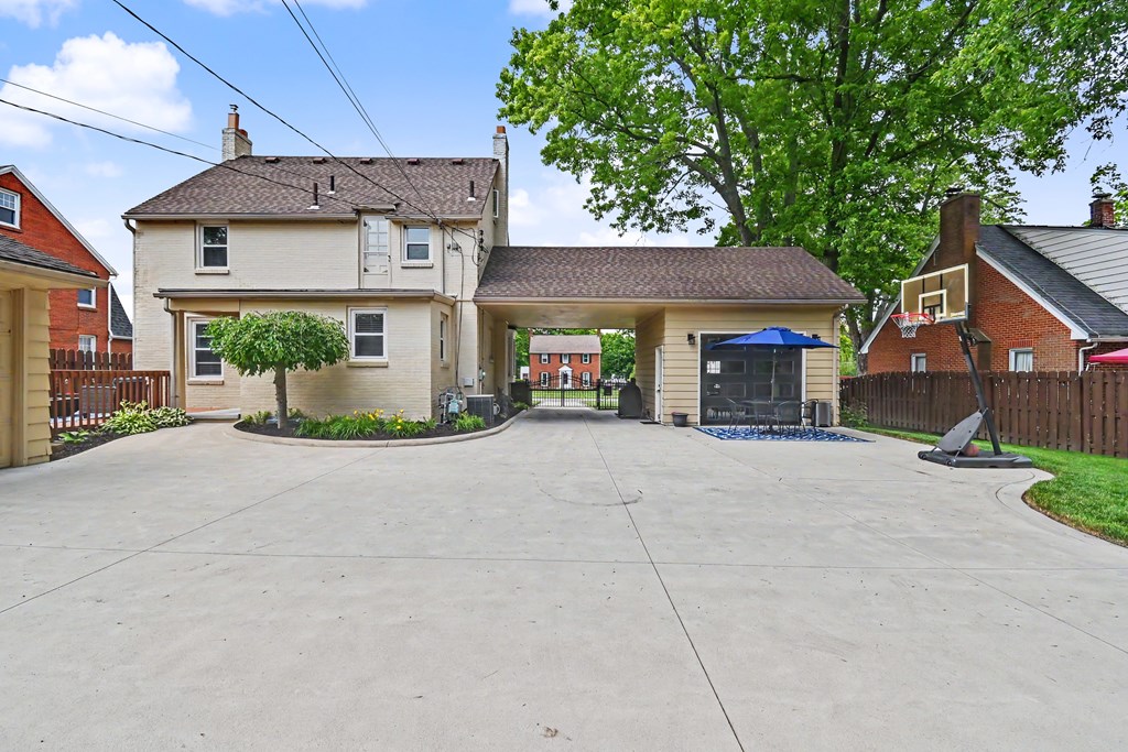 411 Davis Road, Mansfield, Ohio 44907, 3 Bedrooms Bedrooms, ,2 BathroomsBathrooms,Residential,For Sale,Davis Road,9073672