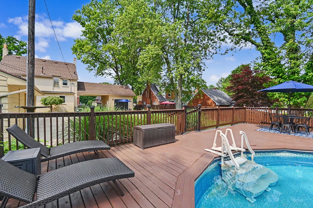 411 Davis Road, Mansfield, Ohio 44907, 3 Bedrooms Bedrooms, ,2 BathroomsBathrooms,Residential,For Sale,Davis Road,9073672