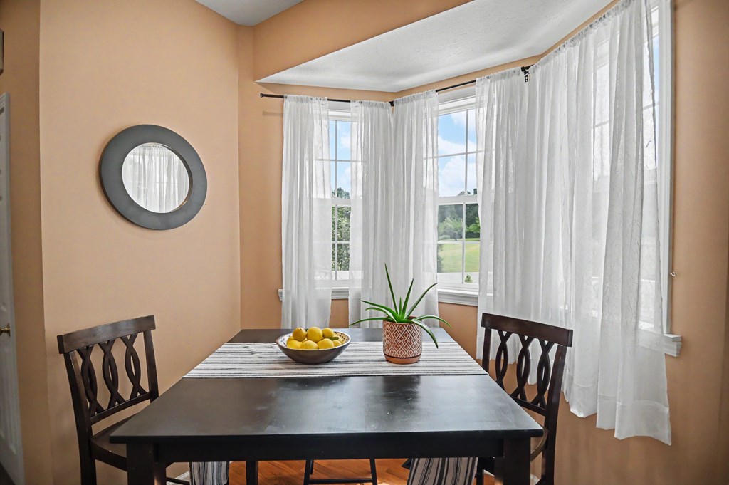 9400 Pleasant Valley, Mount Vernon, Ohio 43050, 4 Bedrooms Bedrooms, ,2 BathroomsBathrooms,Residential,For Sale,Pleasant Valley,9073695
