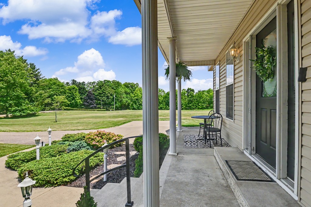 9400 Pleasant Valley, Mount Vernon, Ohio 43050, 4 Bedrooms Bedrooms, ,2 BathroomsBathrooms,Residential,For Sale,Pleasant Valley,9073695