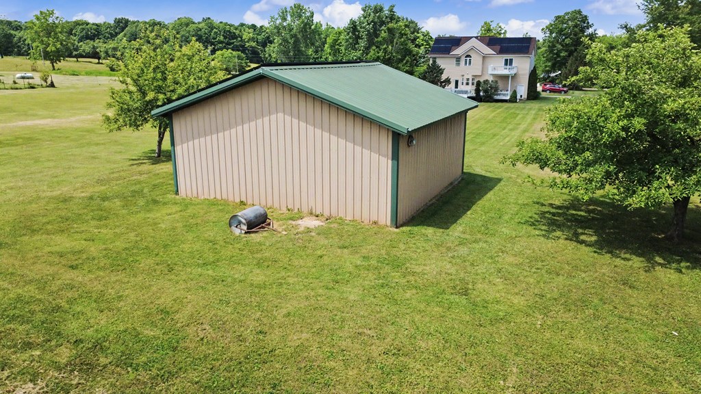 9400 Pleasant Valley, Mount Vernon, Ohio 43050, 4 Bedrooms Bedrooms, ,2 BathroomsBathrooms,Residential,For Sale,Pleasant Valley,9073695