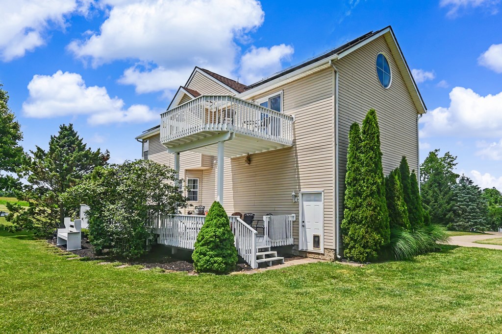 9400 Pleasant Valley, Mount Vernon, Ohio 43050, 4 Bedrooms Bedrooms, ,2 BathroomsBathrooms,Residential,For Sale,Pleasant Valley,9073695
