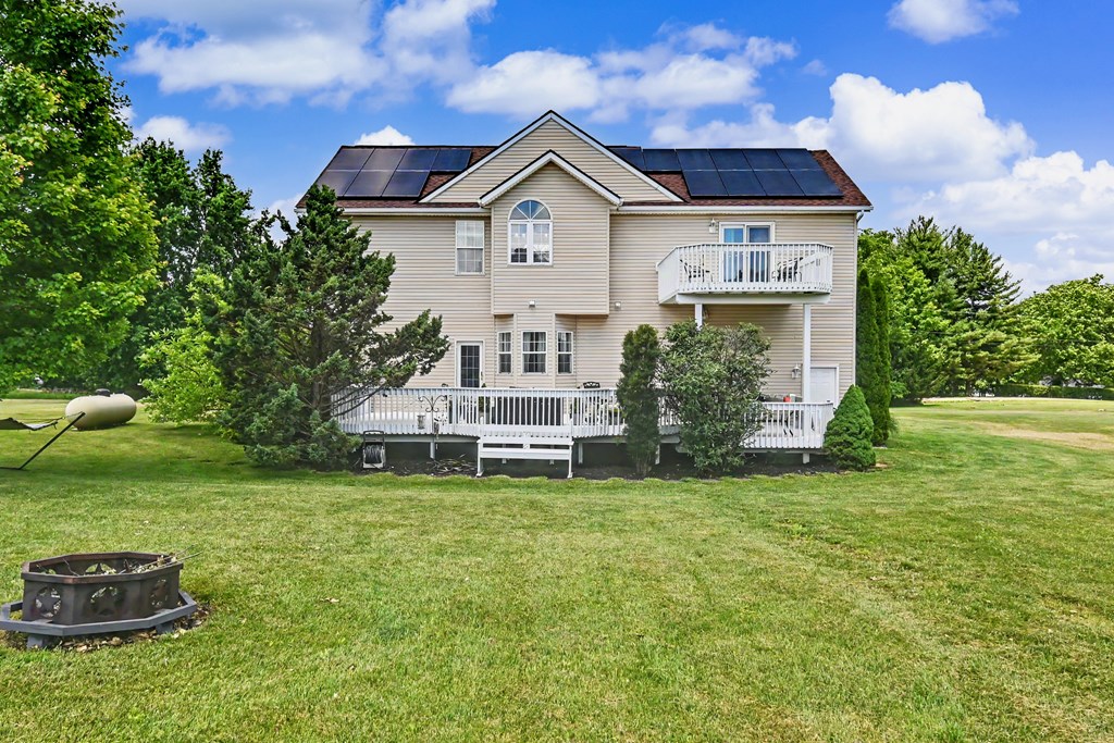 9400 Pleasant Valley, Mount Vernon, Ohio 43050, 4 Bedrooms Bedrooms, ,2 BathroomsBathrooms,Residential,For Sale,Pleasant Valley,9073695