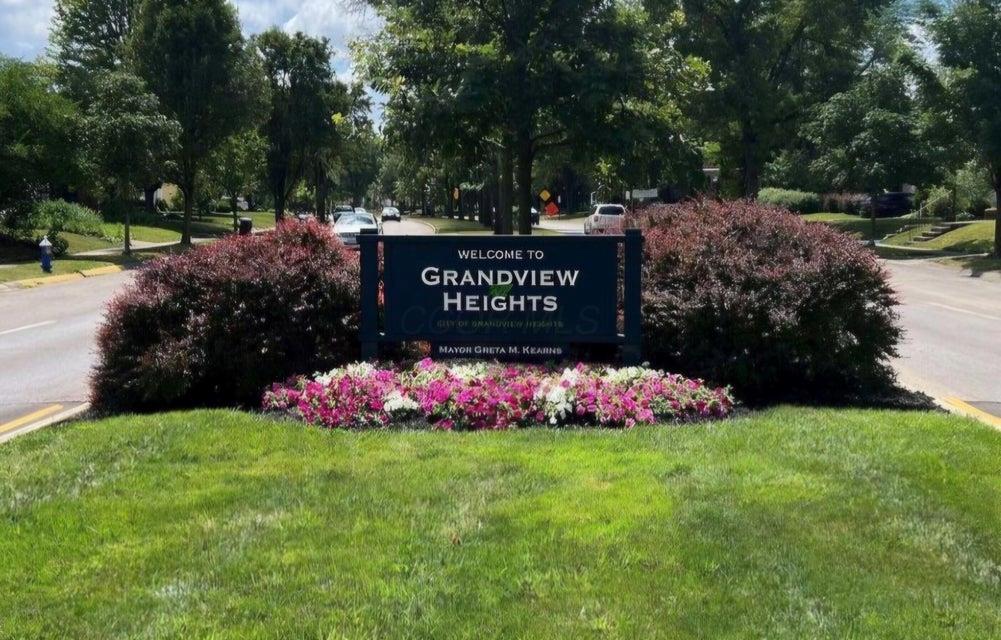 1322 Ashland Avenue, Columbus, Ohio 43212, 3 Bedrooms Bedrooms, ,1 BathroomBathrooms,Residential,For Sale,Ashland Avenue,9073698