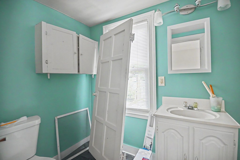 221 Penn Avenue, Mansfield, Ohio 44906, 3 Bedrooms Bedrooms, ,1 BathroomBathrooms,Residential,For Sale,Penn Avenue,9073702 221 Penn Avenue, Mansfield, Ohio 44906, 3 Bedrooms Bedrooms, ,1 BathroomBathrooms,Residential,For Sale,Penn Avenue,9073702
