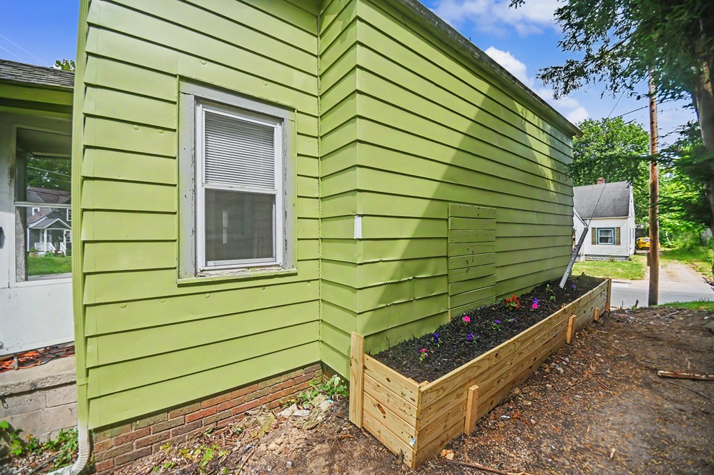 221 Penn Avenue, Mansfield, Ohio 44906, 3 Bedrooms Bedrooms, ,1 BathroomBathrooms,Residential,For Sale,Penn Avenue,9073702 221 Penn Avenue, Mansfield, Ohio 44906, 3 Bedrooms Bedrooms, ,1 BathroomBathrooms,Residential,For Sale,Penn Avenue,9073702
