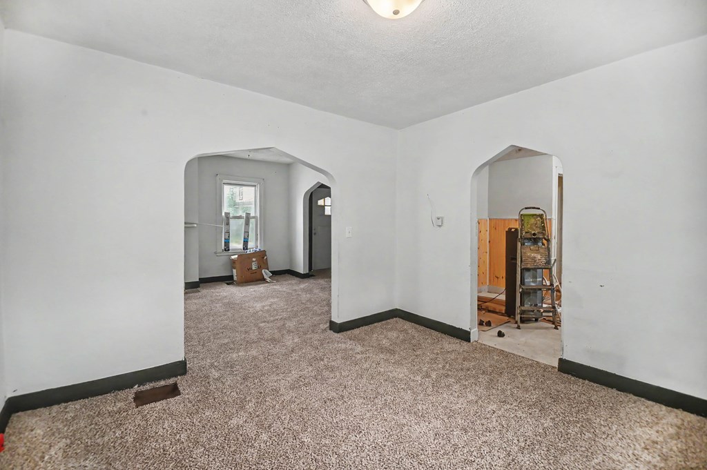 221 Penn Avenue, Mansfield, Ohio 44906, 3 Bedrooms Bedrooms, ,1 BathroomBathrooms,Residential,For Sale,Penn Avenue,9073702 221 Penn Avenue, Mansfield, Ohio 44906, 3 Bedrooms Bedrooms, ,1 BathroomBathrooms,Residential,For Sale,Penn Avenue,9073702