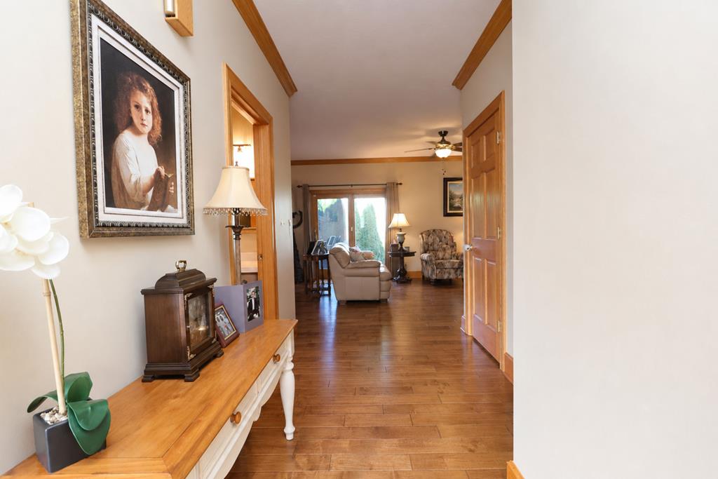 230 Clare Road, Mansfield, Ohio 44906, 4 Bedrooms Bedrooms, ,2 BathroomsBathrooms,Residential,For Sale,Clare Road,9073710
