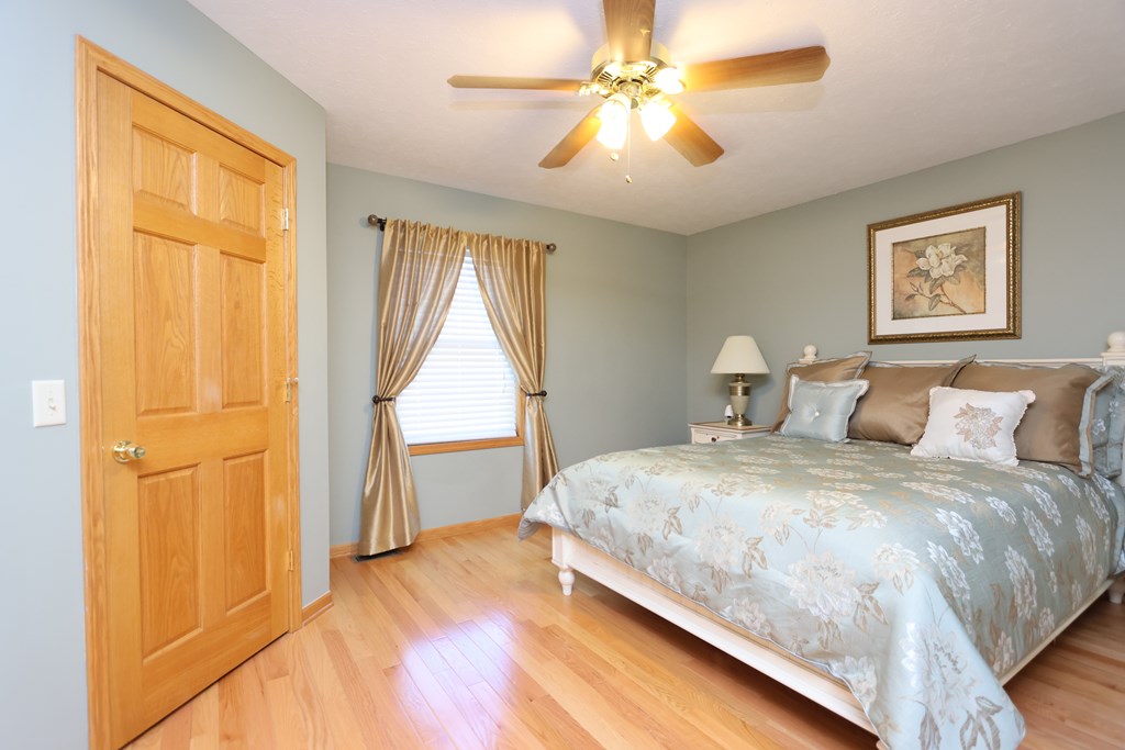 230 Clare Road, Mansfield, Ohio 44906, 4 Bedrooms Bedrooms, ,2 BathroomsBathrooms,Residential,For Sale,Clare Road,9073710