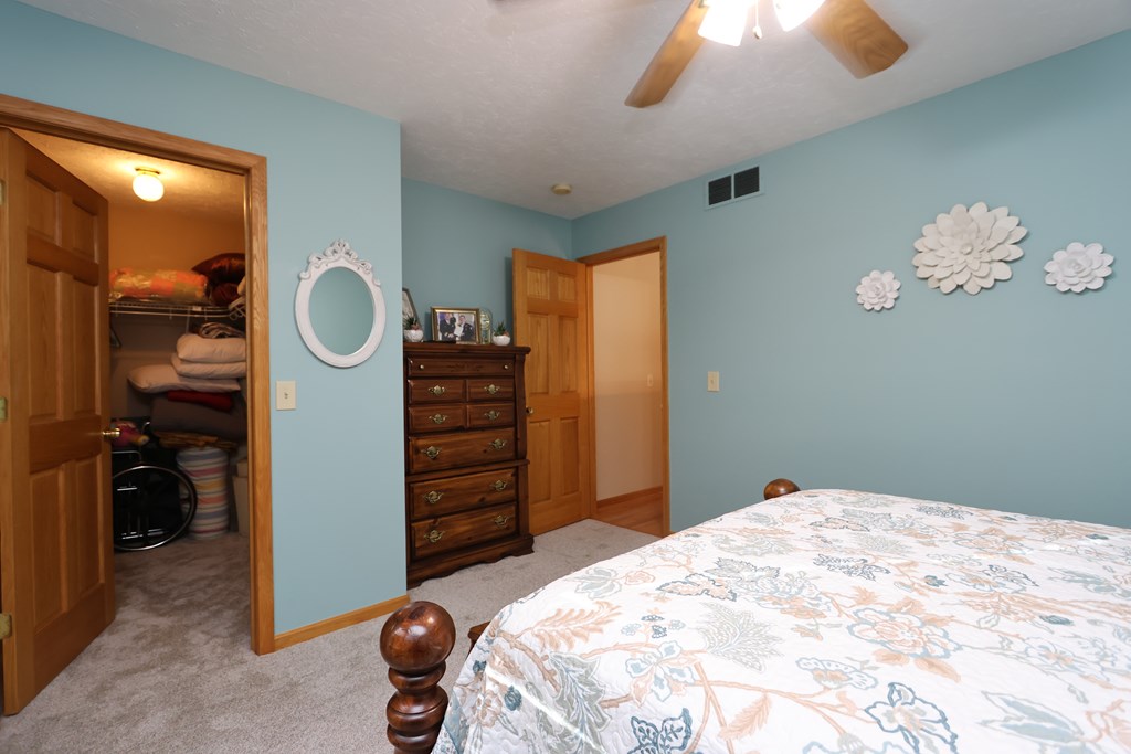 230 Clare Road, Mansfield, Ohio 44906, 4 Bedrooms Bedrooms, ,2 BathroomsBathrooms,Residential,For Sale,Clare Road,9073710