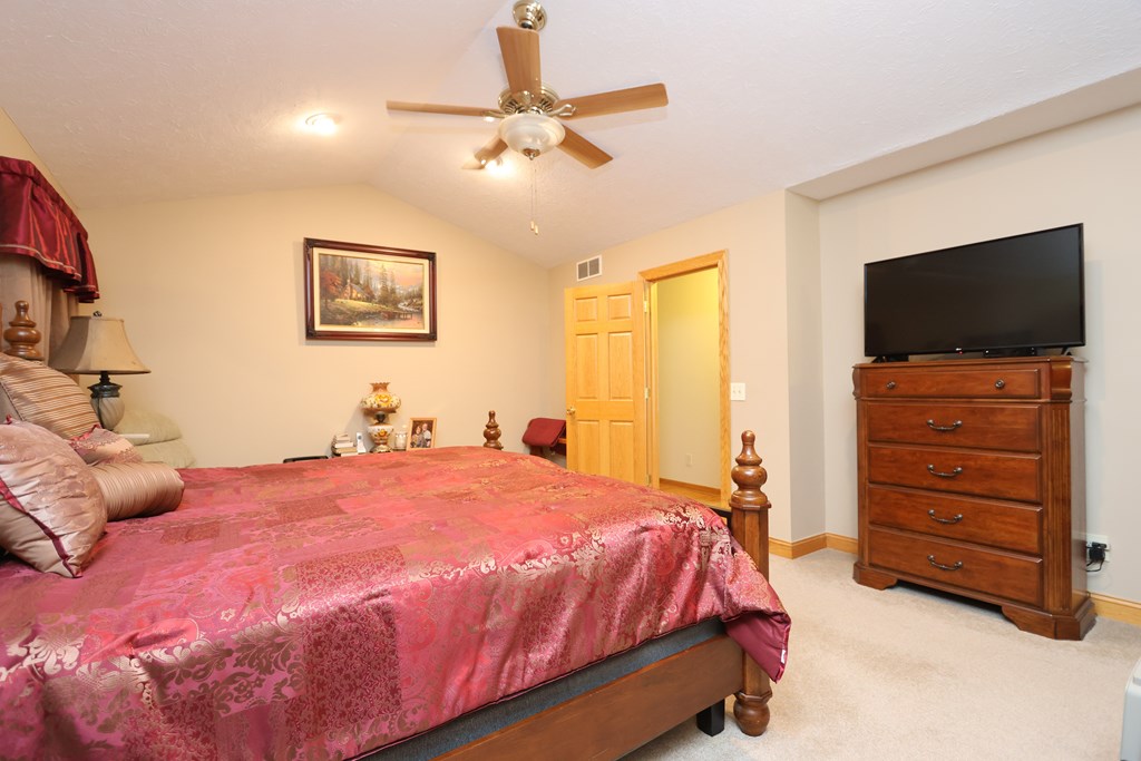230 Clare Road, Mansfield, Ohio 44906, 4 Bedrooms Bedrooms, ,2 BathroomsBathrooms,Residential,For Sale,Clare Road,9073710