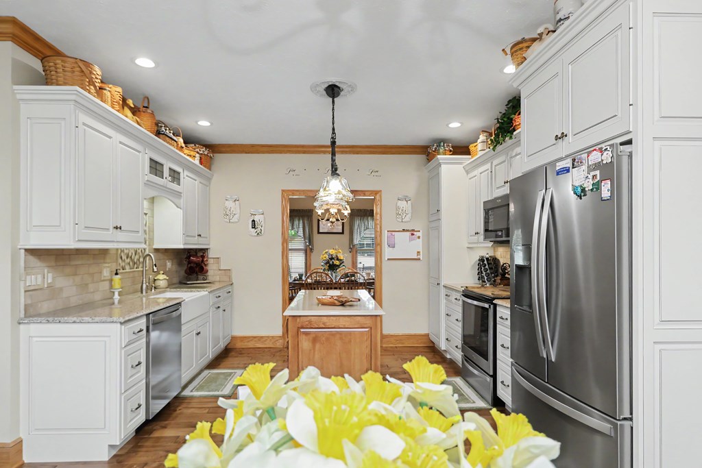 230 Clare Road, Mansfield, Ohio 44906, 4 Bedrooms Bedrooms, ,2 BathroomsBathrooms,Residential,For Sale,Clare Road,9073710