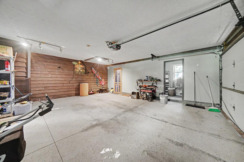 1411 Burnison Road, Ontario, Ohio 44903, 3 Bedrooms Bedrooms, ,1 BathroomBathrooms,Residential,For Sale,Burnison Road,9073716
