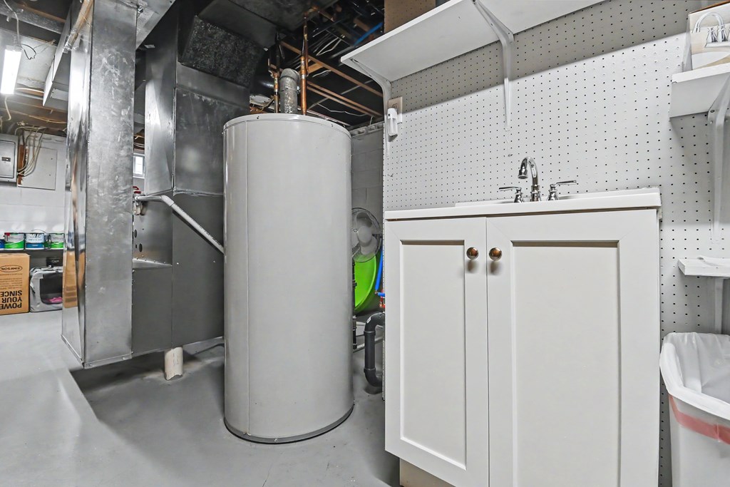 700 Willowcrest Lane, Galion, Ohio 44833, 3 Bedrooms Bedrooms, ,2 BathroomsBathrooms,Residential,For Sale,Willowcrest Lane,9073745 700 Willowcrest Lane, Galion, Ohio 44833, 3 Bedrooms Bedrooms, ,2 BathroomsBathrooms,Residential,For Sale,Willowcrest Lane,9073745