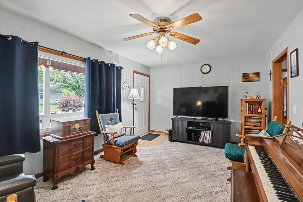 700 Willowcrest Lane, Galion, Ohio 44833, 3 Bedrooms Bedrooms, ,2 BathroomsBathrooms,Residential,For Sale,Willowcrest Lane,9073745 700 Willowcrest Lane, Galion, Ohio 44833, 3 Bedrooms Bedrooms, ,2 BathroomsBathrooms,Residential,For Sale,Willowcrest Lane,9073745