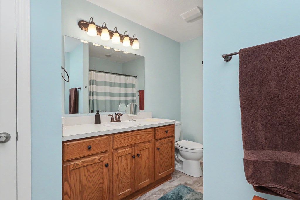 1302 Bridgewater Way North, Mansfield, Ohio 44906, 2 Bedrooms Bedrooms, ,2 BathroomsBathrooms,Residential,For Sale,Bridgewater Way North,9073749
