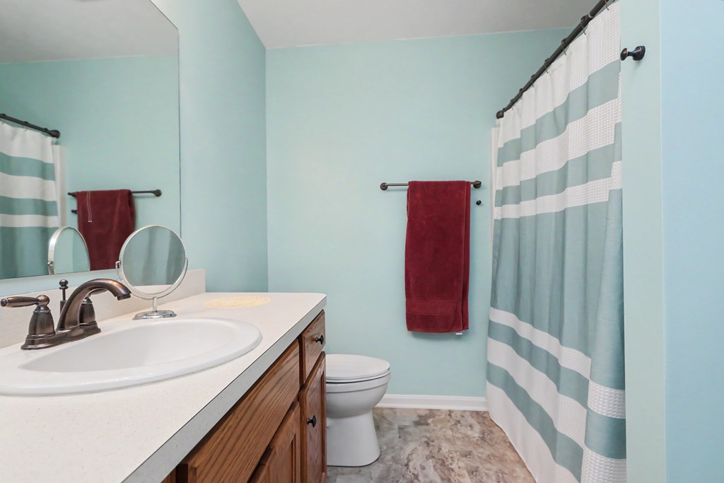1302 Bridgewater Way North, Mansfield, Ohio 44906, 2 Bedrooms Bedrooms, ,2 BathroomsBathrooms,Residential,For Sale,Bridgewater Way North,9073749
