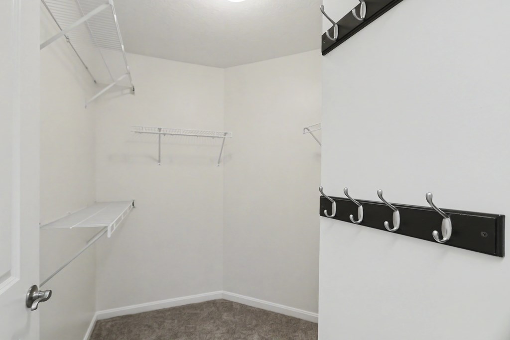 1302 Bridgewater Way North, Mansfield, Ohio 44906, 2 Bedrooms Bedrooms, ,2 BathroomsBathrooms,Residential,For Sale,Bridgewater Way North,9073749