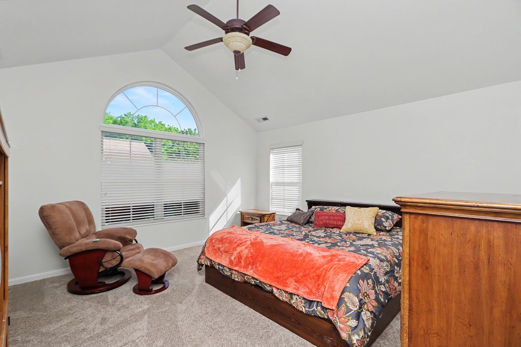 1302 Bridgewater Way North, Mansfield, Ohio 44906, 2 Bedrooms Bedrooms, ,2 BathroomsBathrooms,Residential,For Sale,Bridgewater Way North,9073749